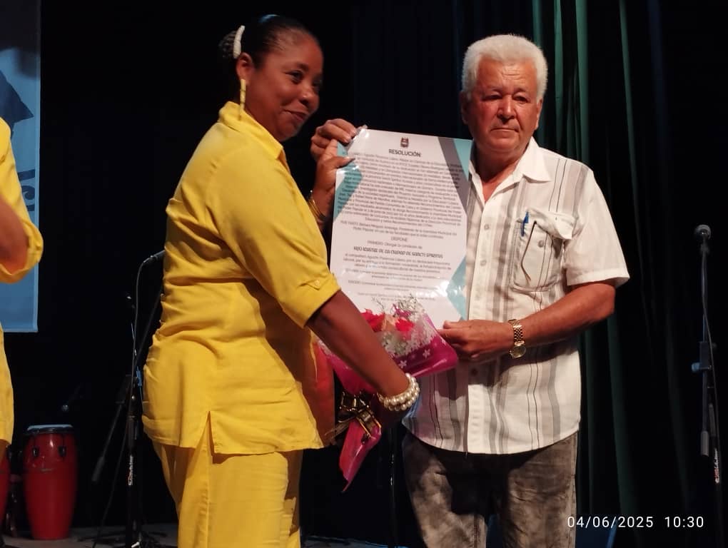Sancti Spíritus receives the tribute of its children