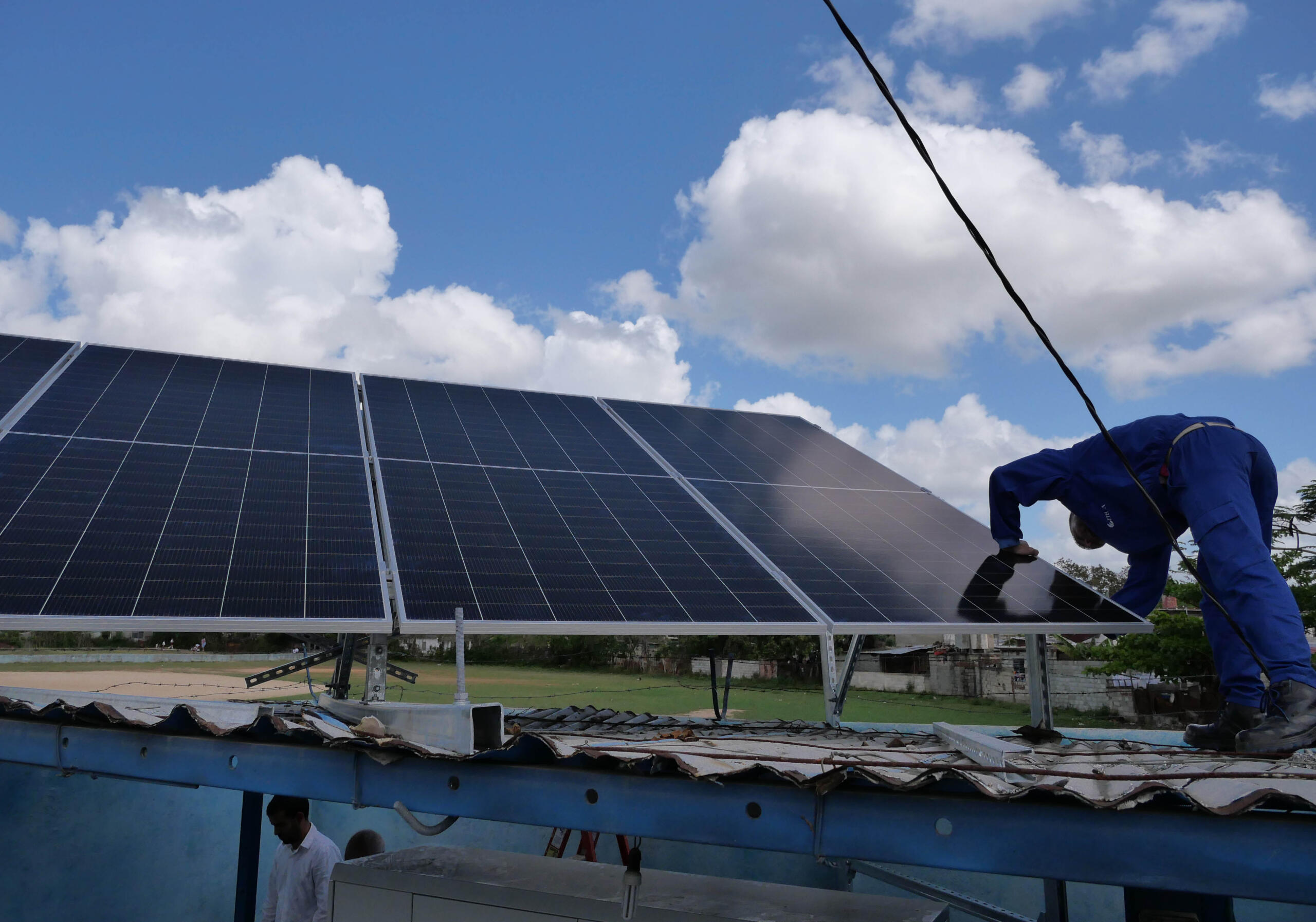 Etecsa in Sancti Spíritus launches photovoltaic kits