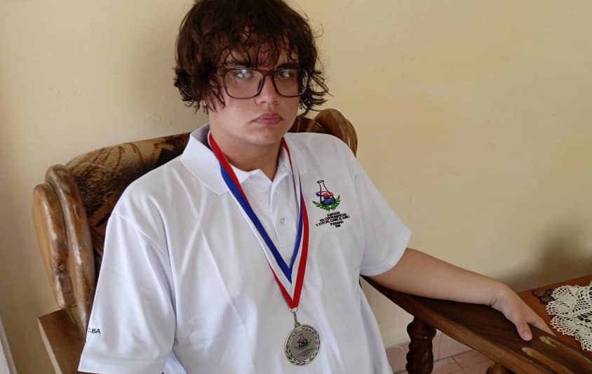 Another Chemistry  Olympic medalist in Sancti Spíritus