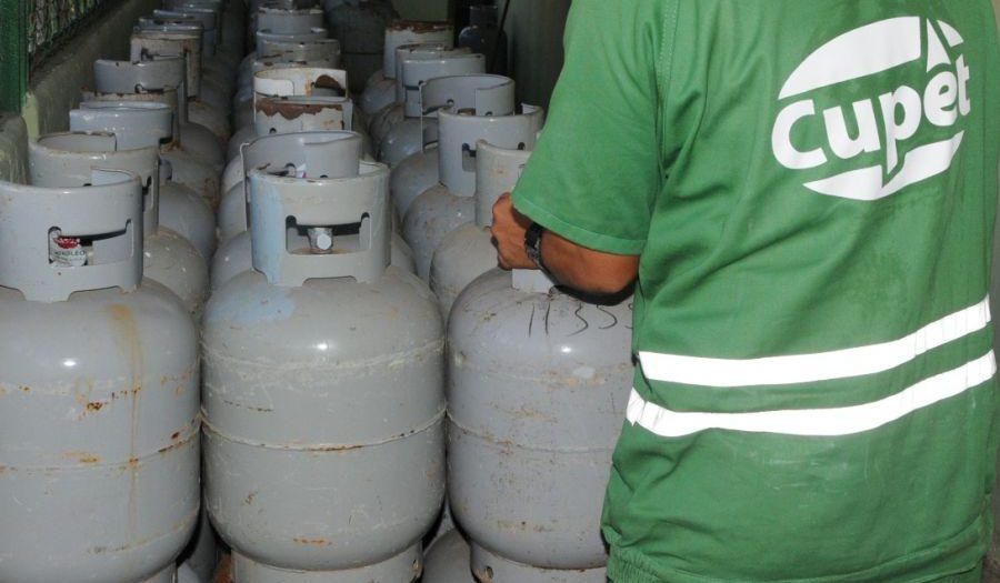 On Gases and Inflammable Misinformation