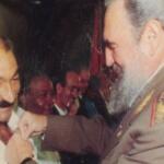 Los tres abrazos del Héroe del Trabajo Abundio Sánchez Varona a Fidel Castro