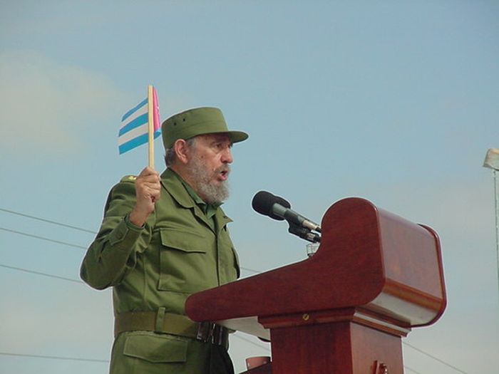 Fidel: Otros pasos, el mismo Comandante