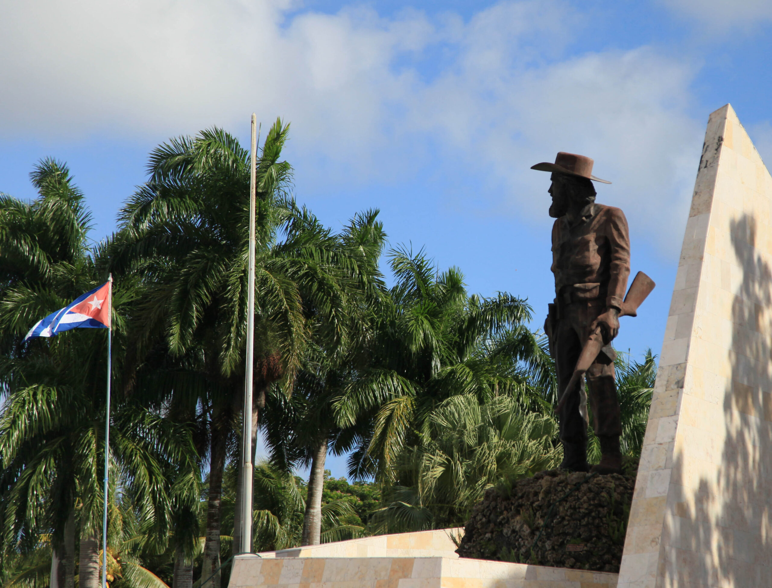 Museo Nacional Camilo Cienfuegos, abrigo de historia