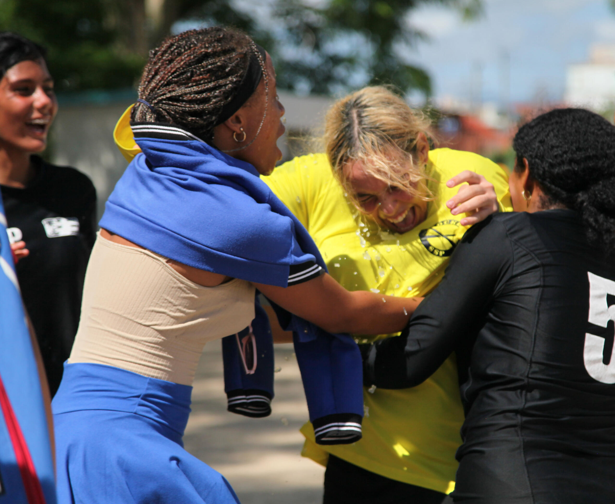 Muchachitas espirituanas por el oro en hockey de los Juegos Escolares