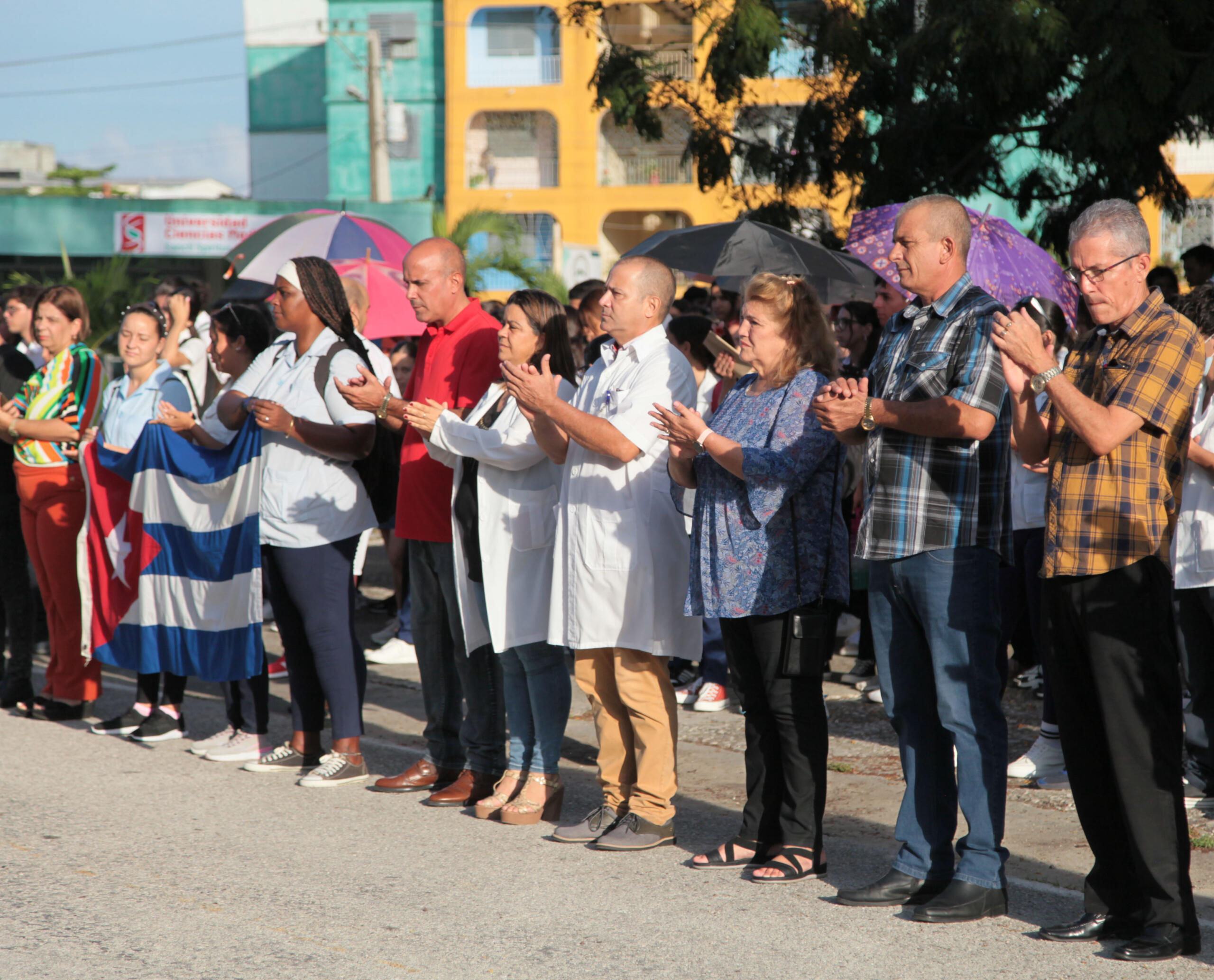 Universidad médica espirituana respalda a Venezuela (+ fotos)