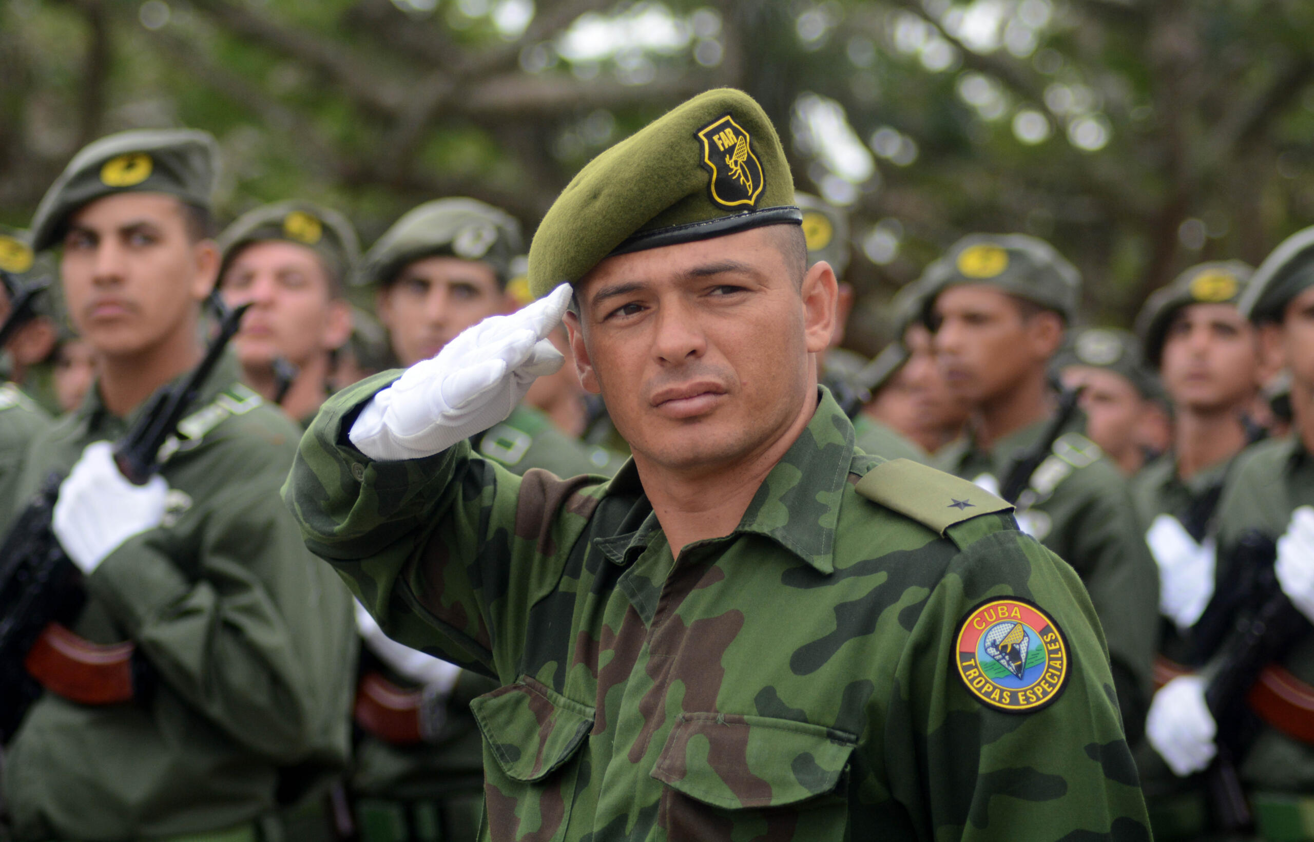 Las FAR, fuerza uniformada que es pueblo