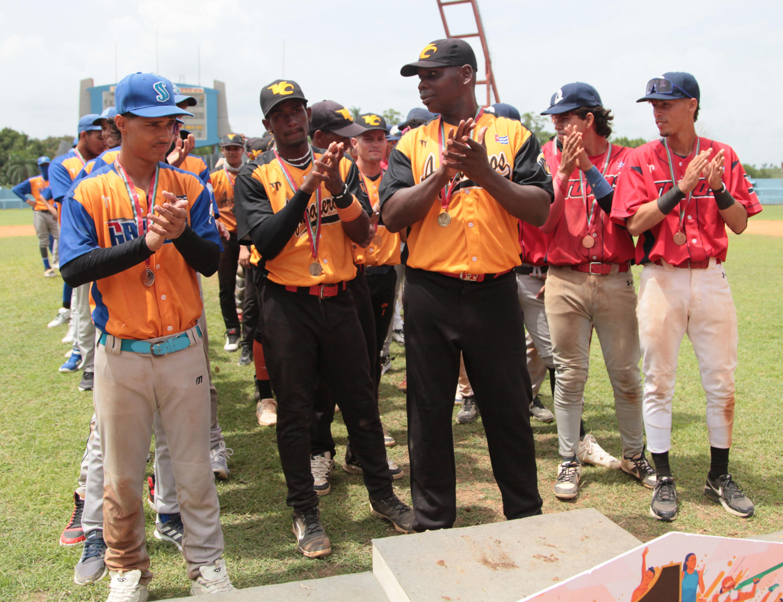 Villa Clara retiene título de campeón de béisbol sub 18