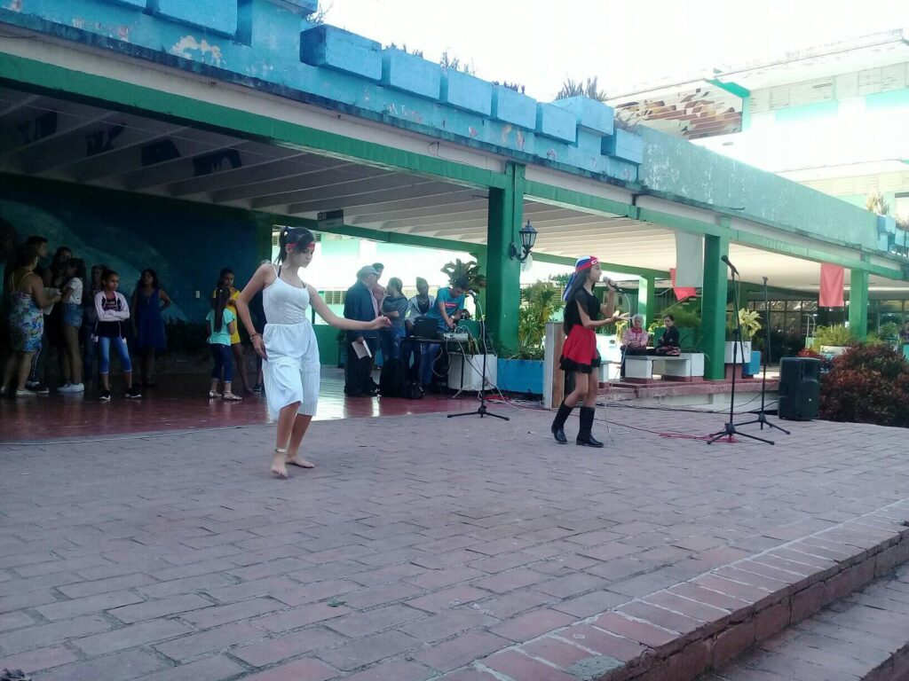 Grupo artístico literario Abdala, de Cabaiguán arriba a su aniversario 16