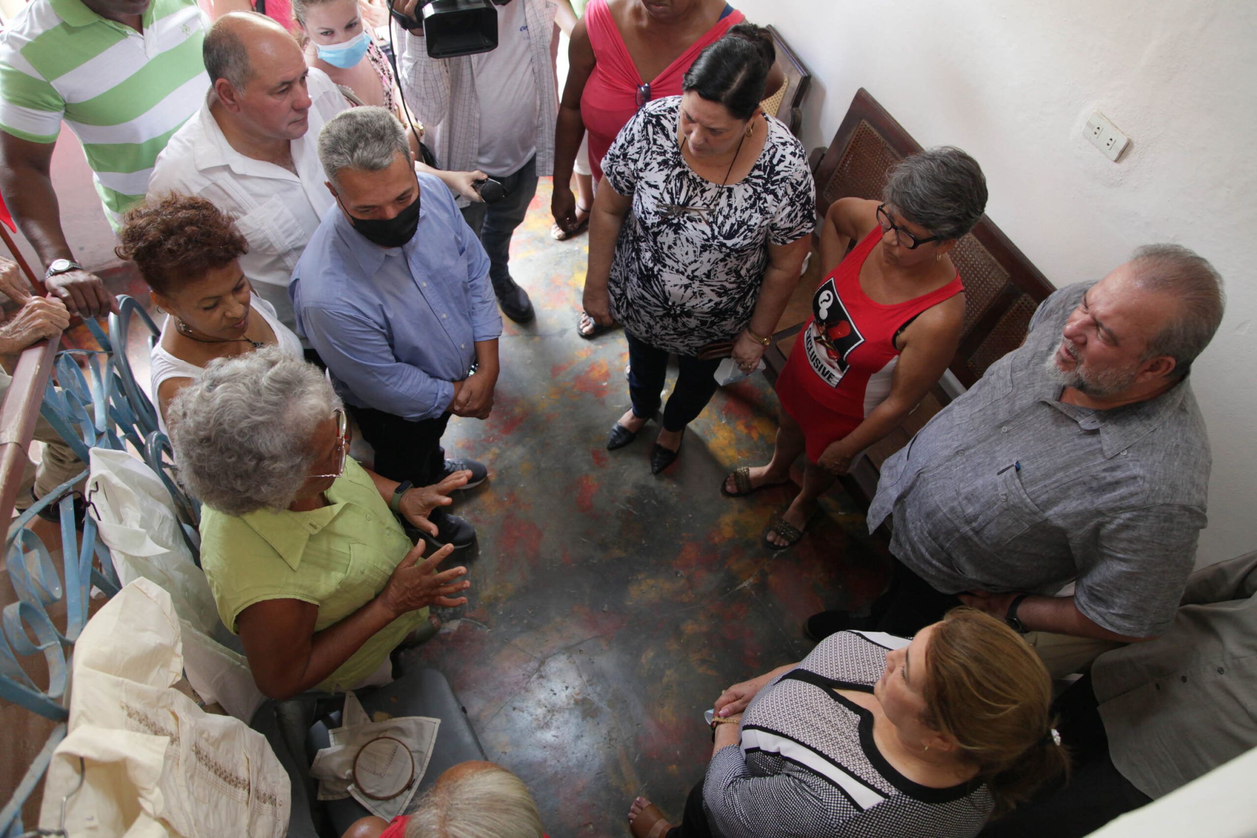 Recorre Primer Ministro de Cuba sitios de interés de Trinidad