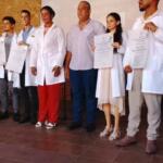 Nuevos profesionales nutren ejército de la salud en Trinidad