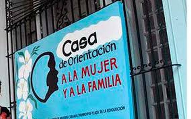 Más de 900 personas atendidas este año en Casas de Orientación a la mujer y las familias