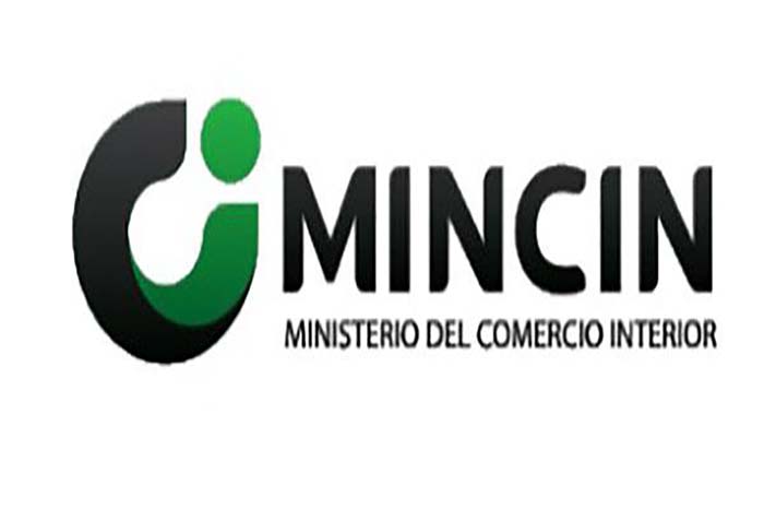 Mantendrán libreta de abastecimiento, asegura titular del Mincin