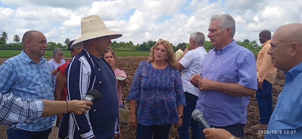Díaz-Canel reconoce en Jatibonico trabajo estable de la provincia espirituana (+Audio y Fotos)