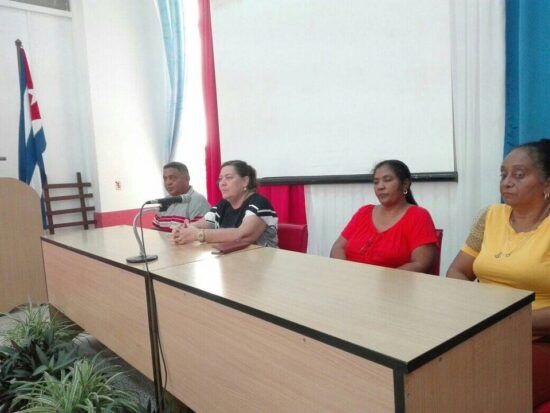 Intercambió Gobernadora con nuevos Delegados electos por el pueblo de Trinidad