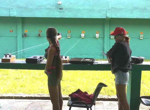 Tiro deportivo de Sancti Spíritus por dar en la diana de Juegos Escolares