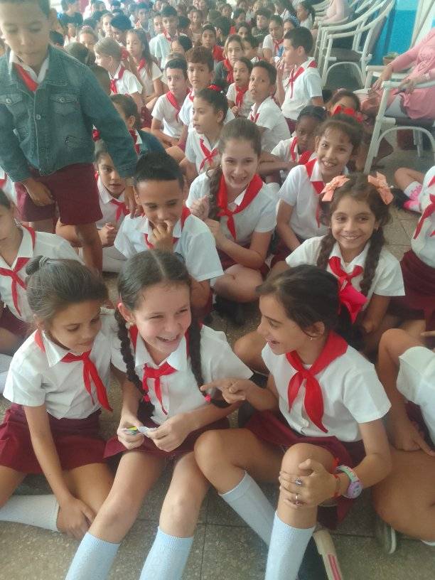 Disciplina y participación, componentes del capital humano para próximo curso escolar