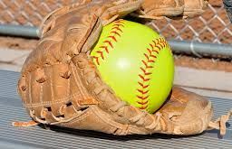 Espirituanas discuten pase a gran final del Nacional de softbol