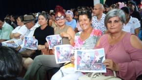 Reconocen a educadores de Jatibonico en cierre del curso
