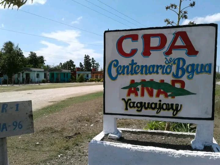 Dedicado a las Cooperativas de Producción Agropecuaria