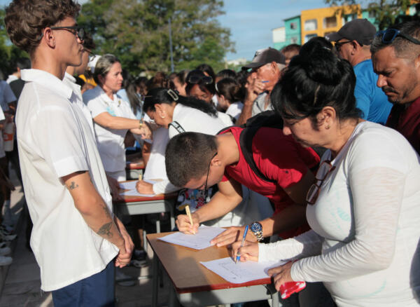 Los trabajadores y estudiantes mostraron su apoyo solidario a Venezuela.