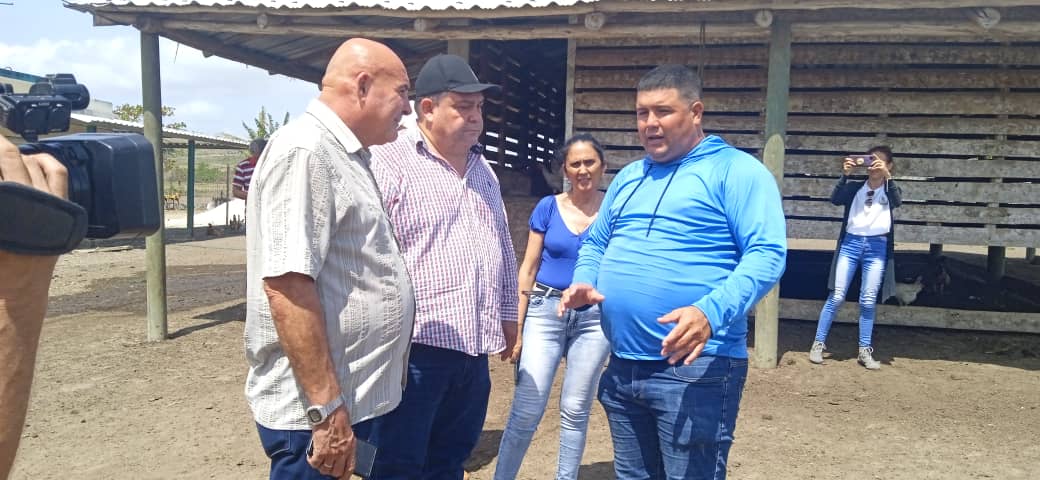 Intercambia presidente nacional de la ANAP con productores espirituanos