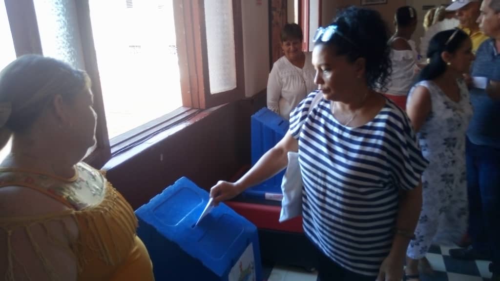 Asambleas del Poder Popular eligen a presidentes de Consejos Electorales Municipales