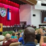 Díaz-Canel en el Parlamento cubano: “Rendirnos no es una alternativa”