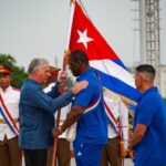 Abanderan delegaciones cubanas a París 2024