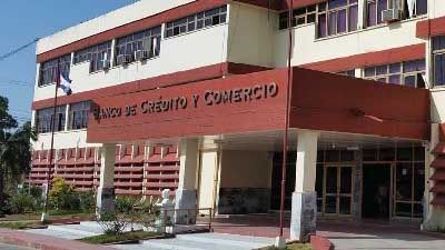 Unidades bancarias espirituanas se insertan en la compra de divisas