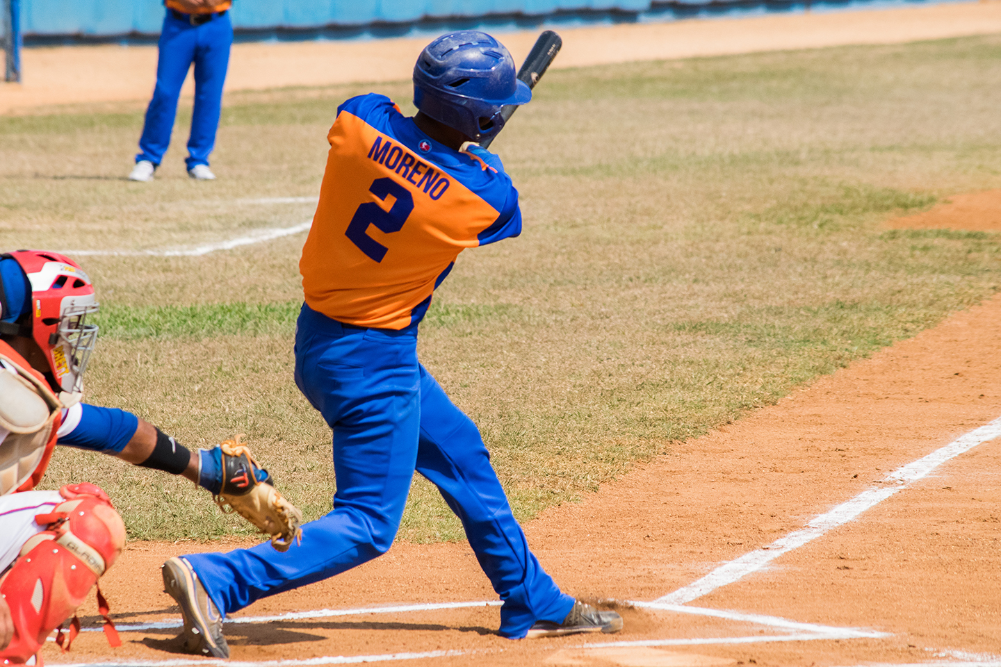 Gallos aseguran duelo ante los Cachorros en béisbol cubano
