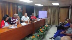 Debaten en Sancti Spíritus estrategia del béisbol