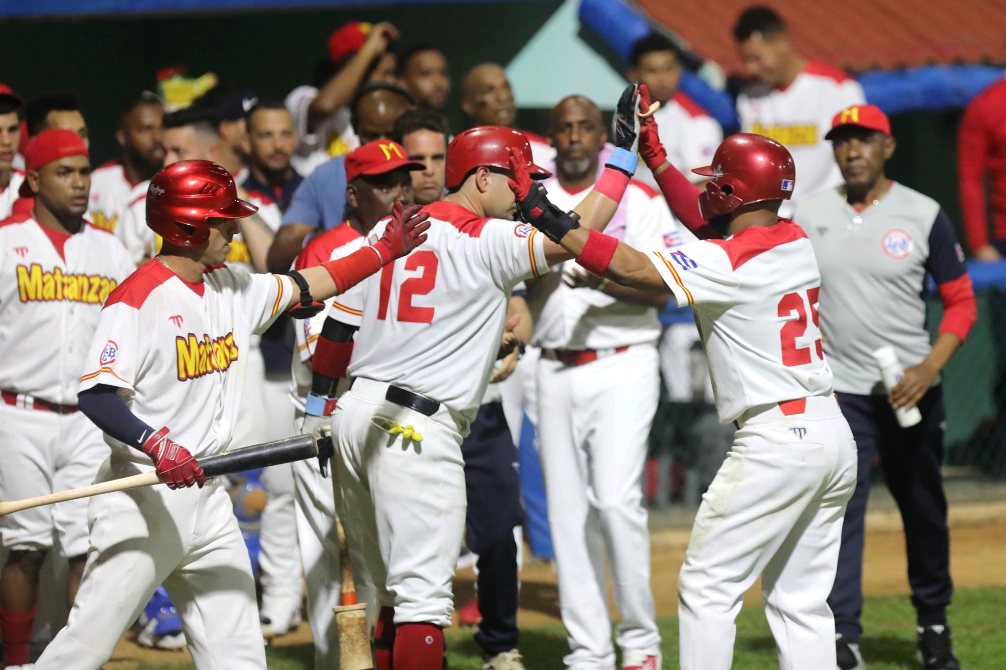 Matanzas arranca con ventaja en final beisbolera cubana