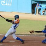 Gallos alcanzan a los Leones en play off beisbolero cubano
