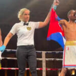 Alejandro ganó claro en Noche de Boxeo en Mallorca