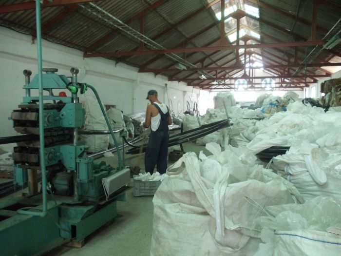 Micro empresas privadas fomentenses reciben reconocimiento ambiental