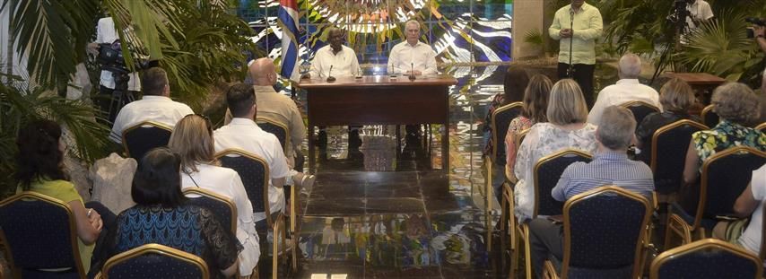 Autoridades cubanas firman y refrendan Código de las Familias