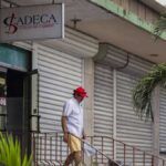 Casas de Cambio de Cuba aceptarán depósitos de dólares en efectivo