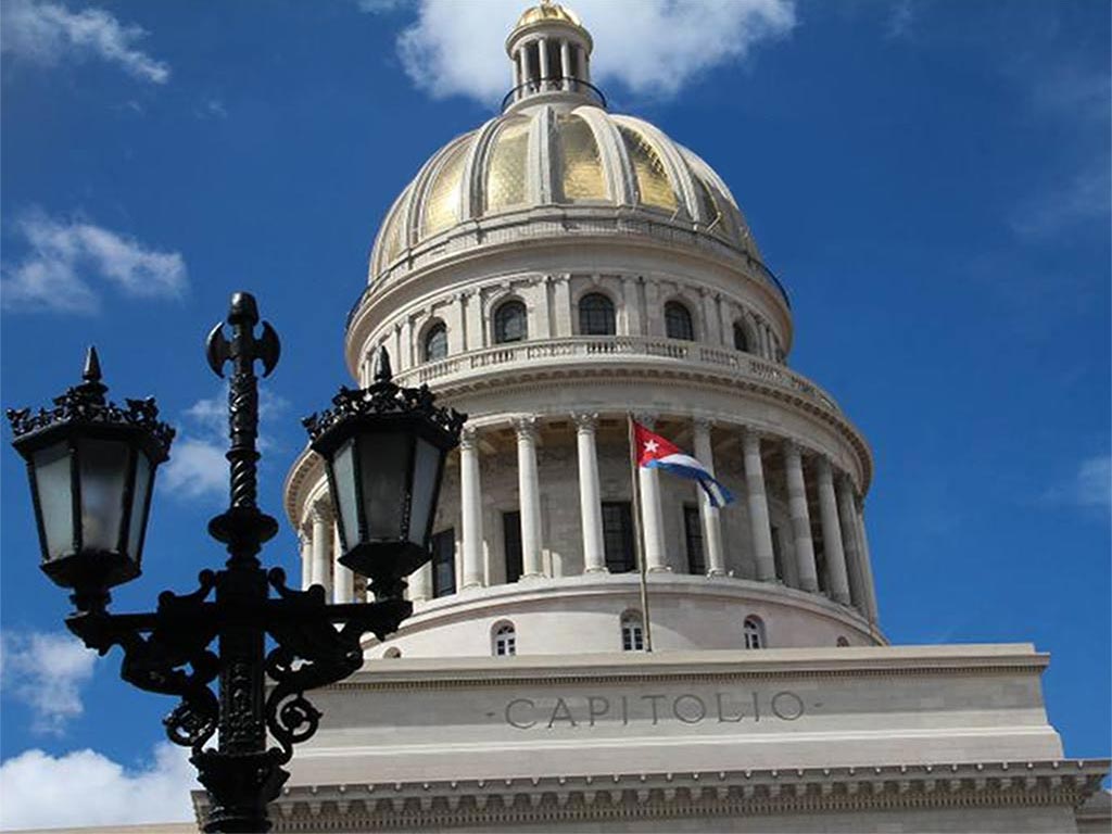Insta Consejo de Estado a elevar calidad del proceso educacional en Cuba