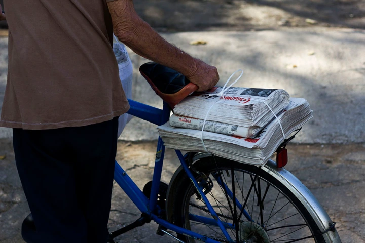 Un cartero que mantiene el rumbo