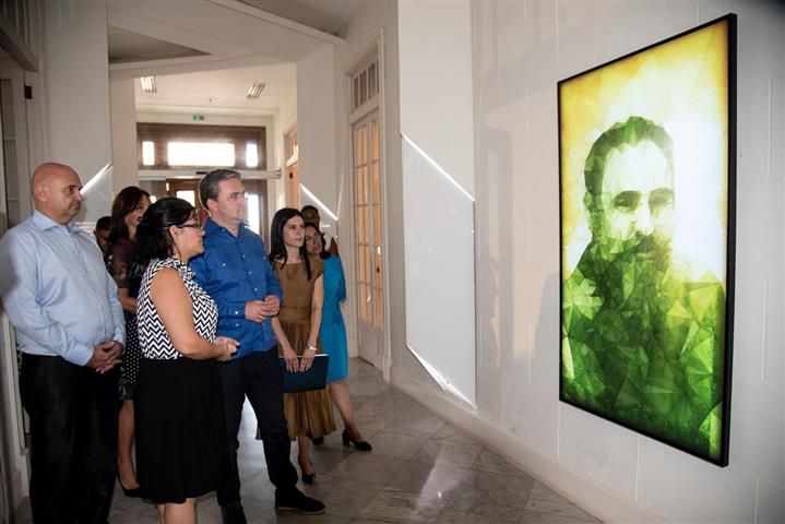 Visita delegación serbia Centro Fidel Castro