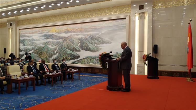 Partidos comunistas de China y Cuba realizan quinto seminario teórico