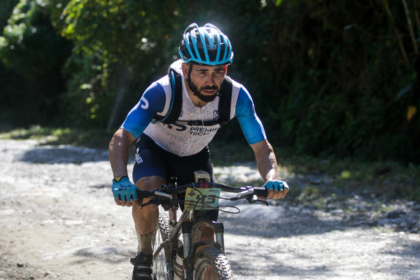 Challenger de Mountain Bike subió a Topes de Collantes