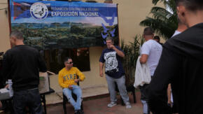 Colombófilos cubanos exponen en Sancti Spíritus