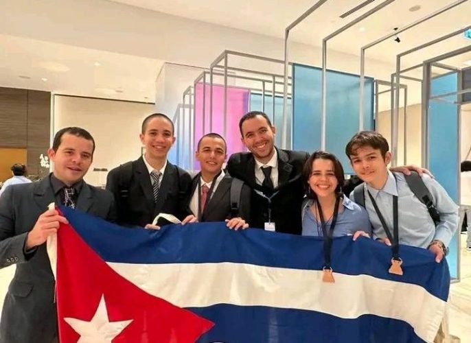 Leticia Merlo y la química de su medalla