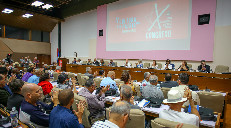 Comienza X Congreso de la Unión de Escritores y Artistas de Cuba