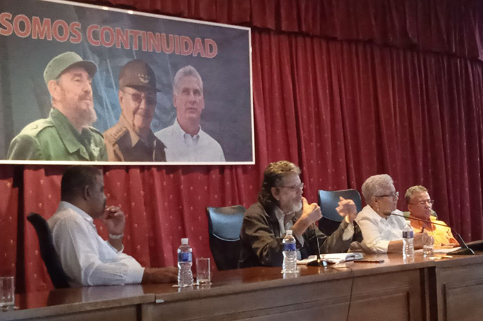 Cuba cuenta con potencial para enfrentar colonización cultural