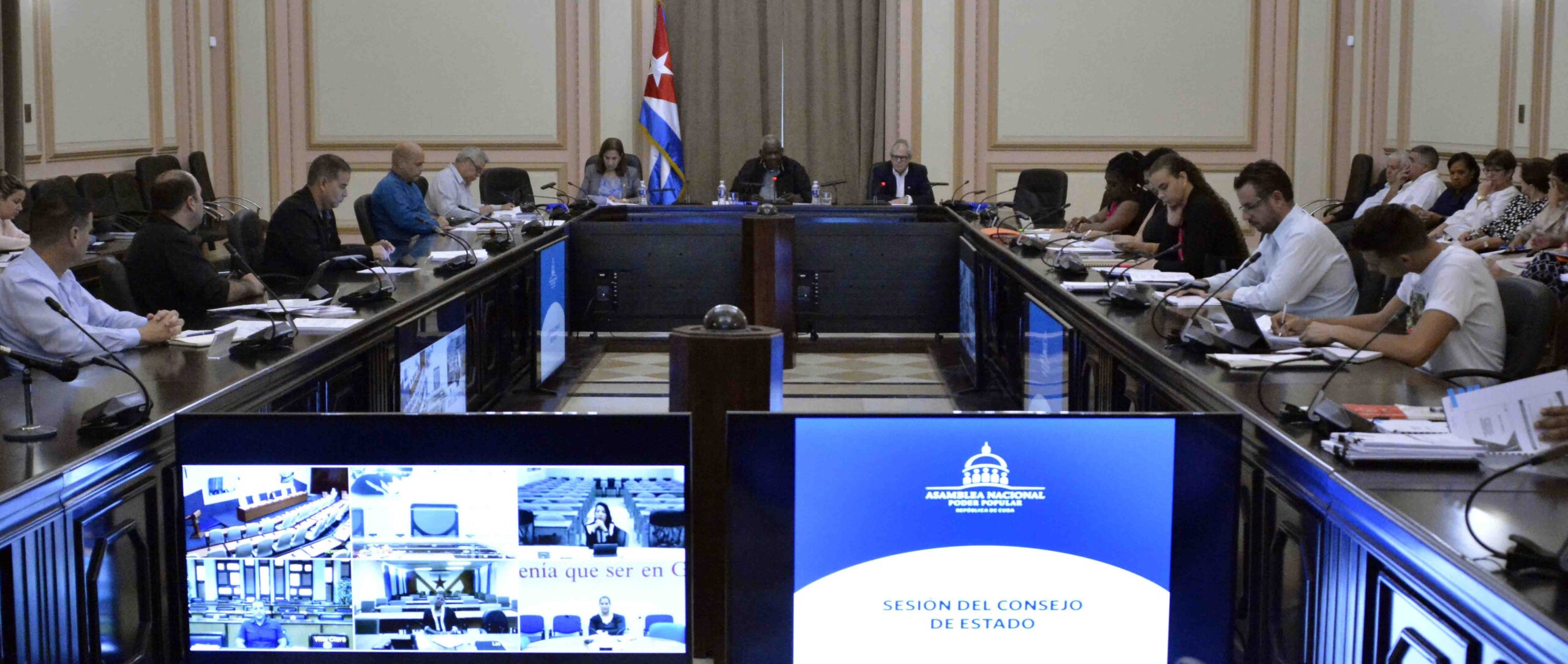 Realizan sesión ordinaria del Consejo de Estado