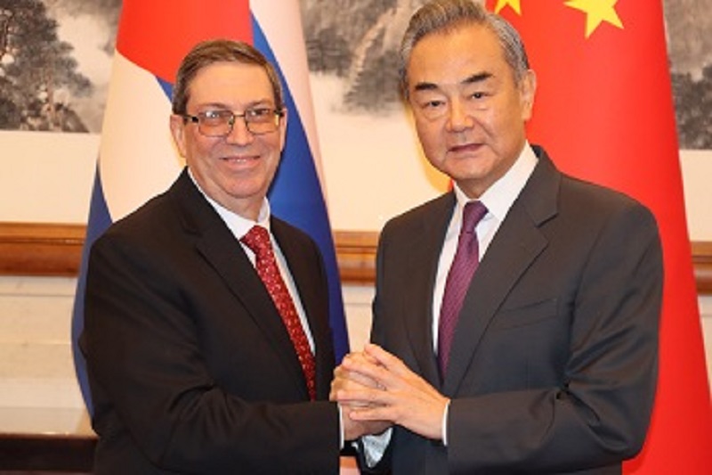 Cancilleres de China y Cuba califican como excelente estado de sus nexos