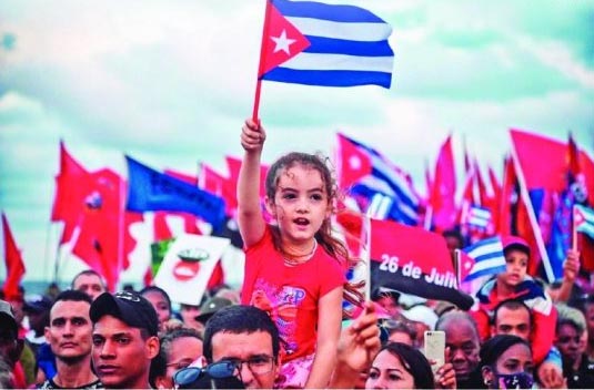 Presidente cubano agradece mensajes por aniversario de la Revolución
