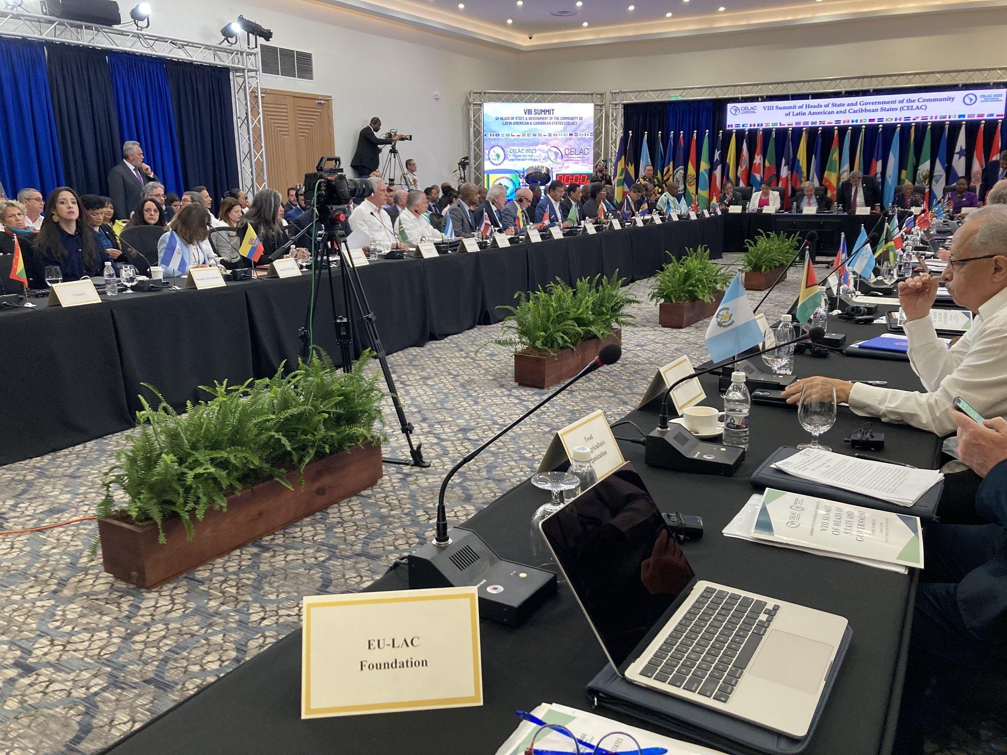San Vicente y las Granadinas abre sus puertas a cumbre de Celac (+ post)